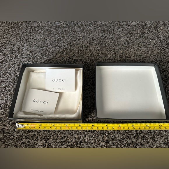 Mint Condition Gucci Wallet Box - Picture 3 of 6